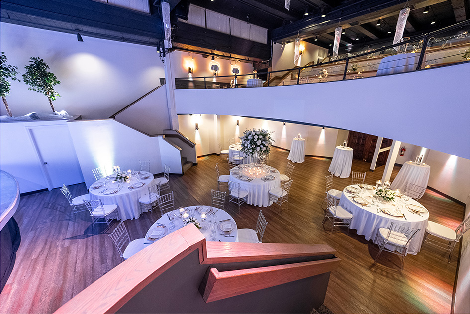 Chanhassen Dinner Theatres
